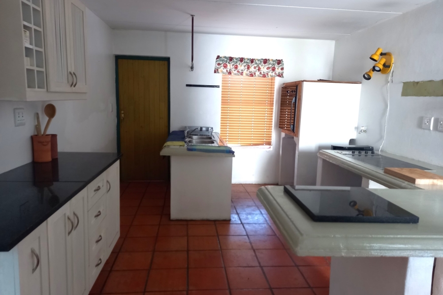 6 Bedroom Property for Sale in Jacobsbaai Western Cape